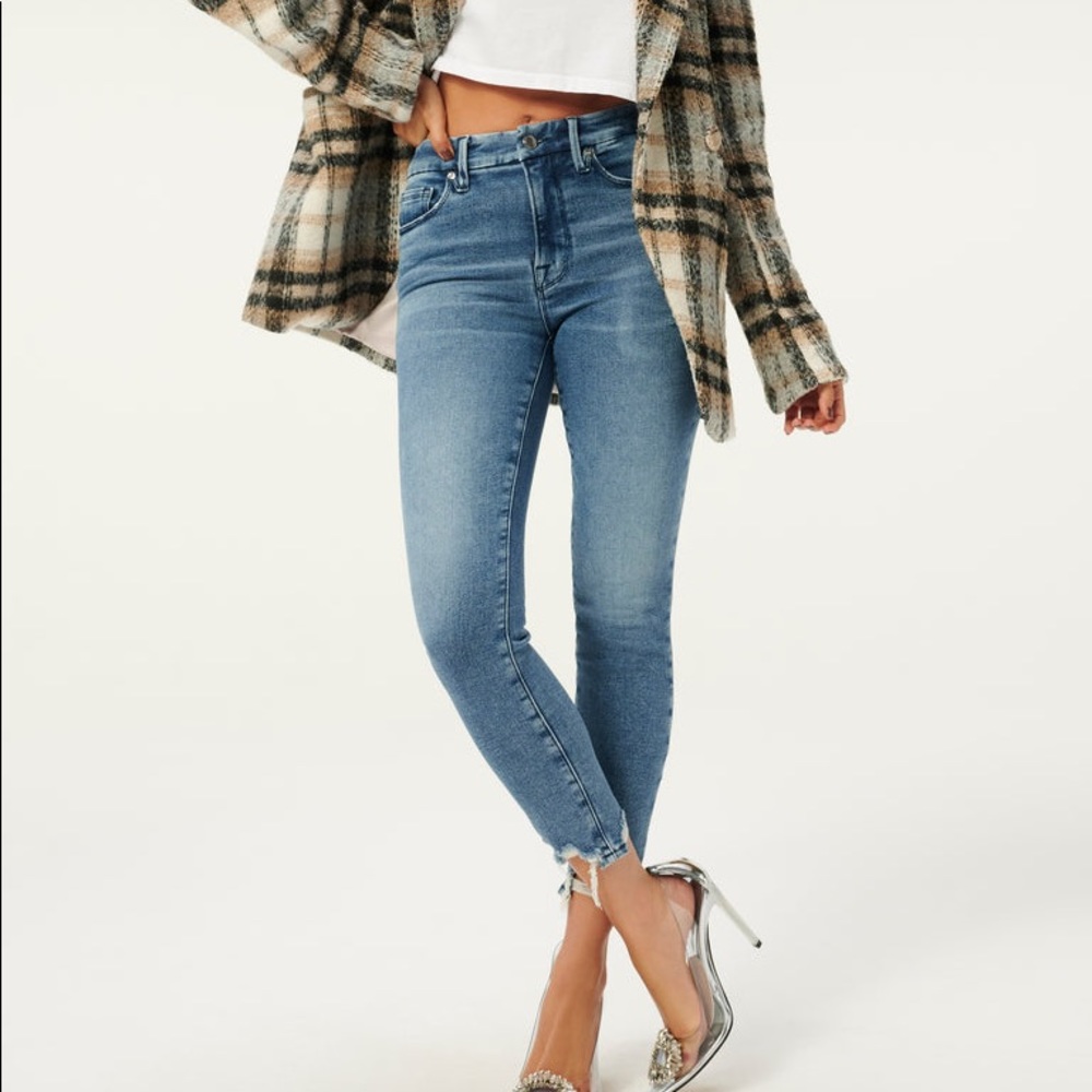 NWT $149 GOOD AMERICAN GOOD LEGS CROP CHEWED HEM | BLUE789 size 15
